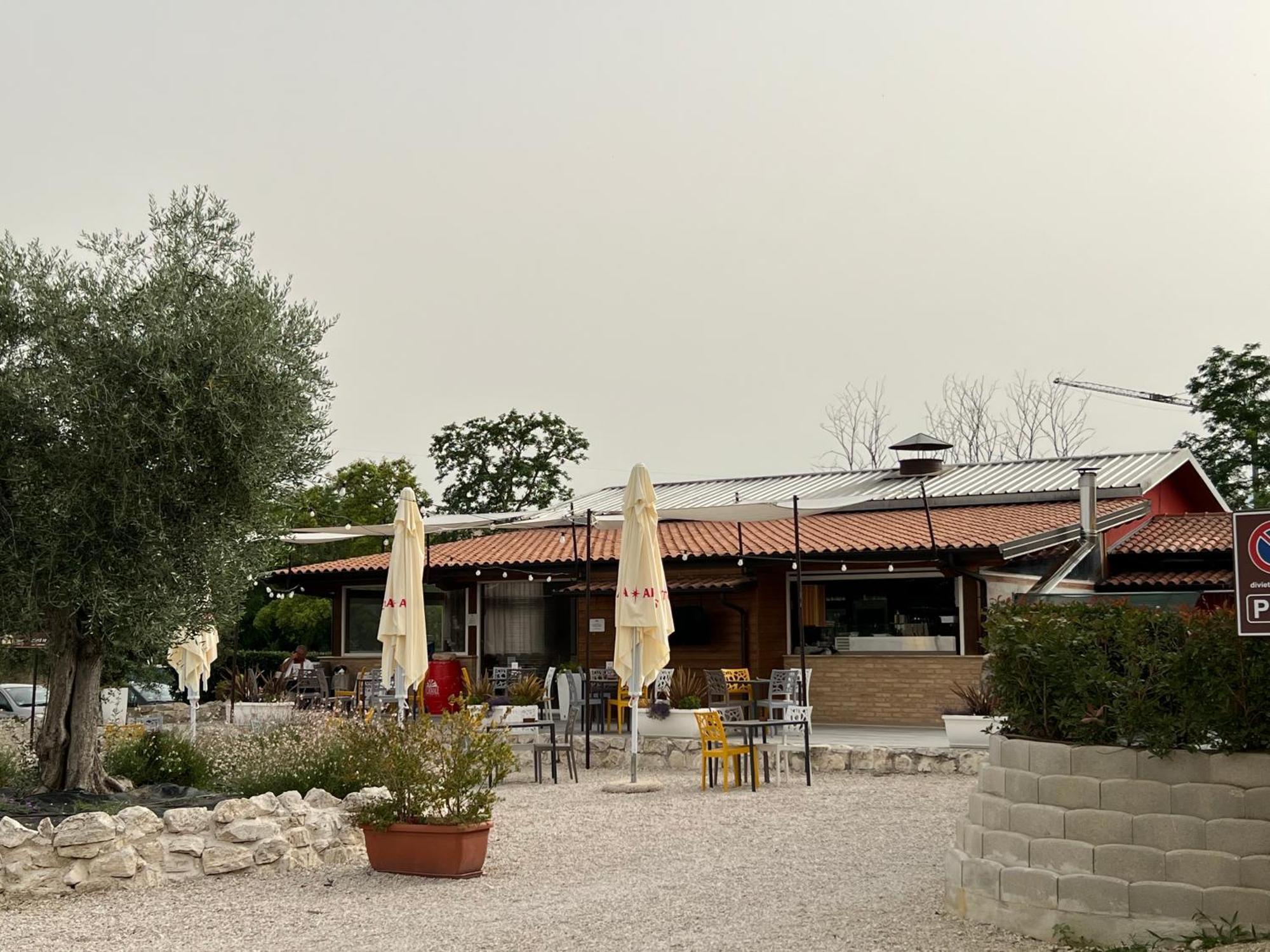 Ll Crinale Village Colli del Tronto Exterior foto