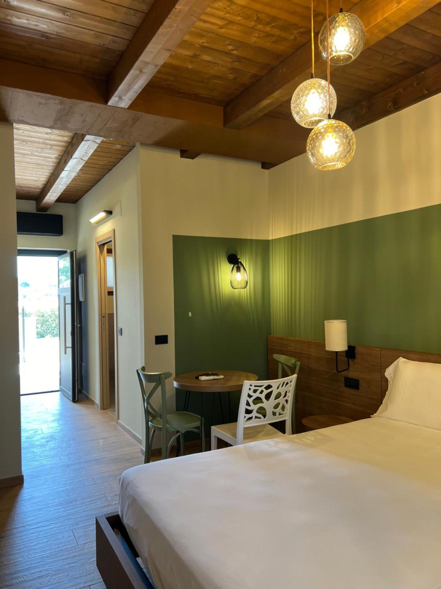 Ll Crinale Village Colli del Tronto Exterior foto
